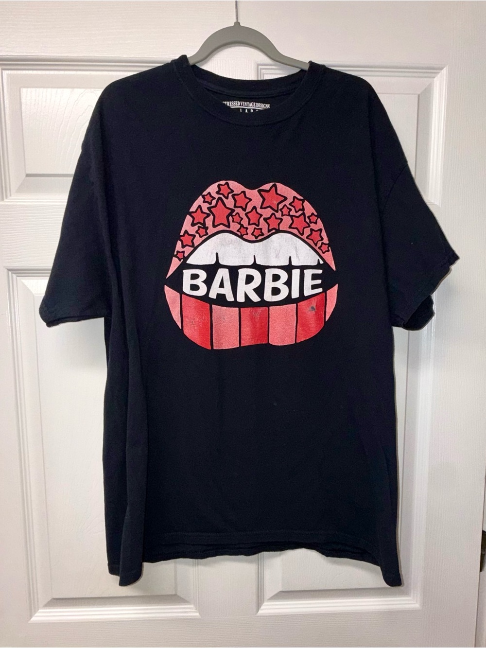 Distressed Vintage Designs Black Barbie Lips Graphic Tee | Size: XL